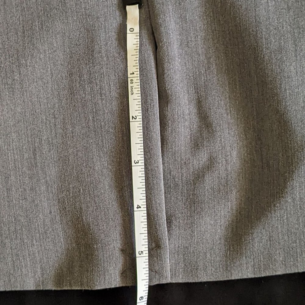 Metaphor Gray Blazer, Single Button, Size 4 - image 7